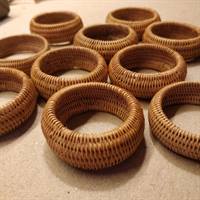 10 stk. flettede ringe fra Bali, smykke materiale.